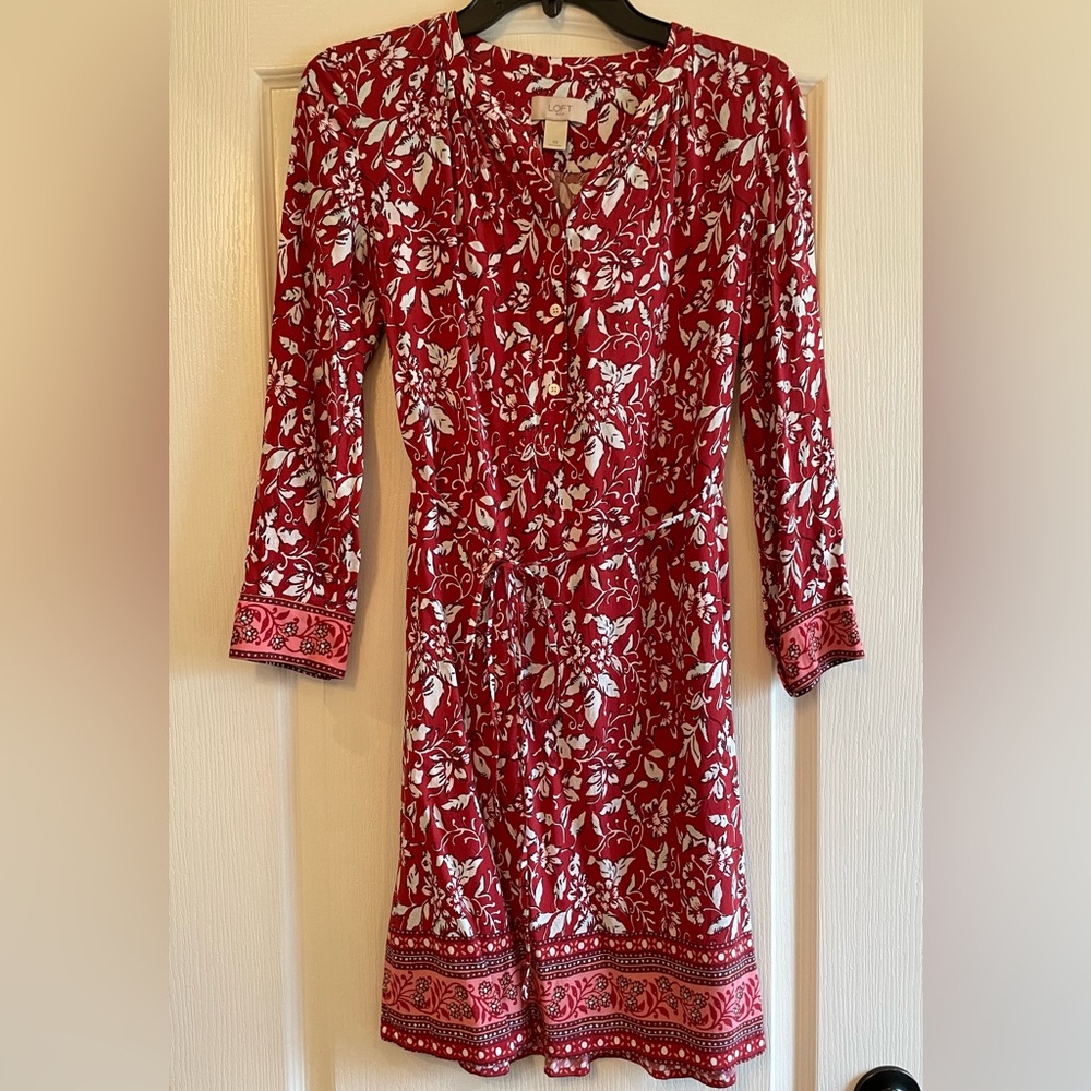 LOFT Red and White Floral Long Sleeve Dress